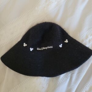 Vintage Disney large brimmed angora rabbit hair wool blend bucket hat mickey